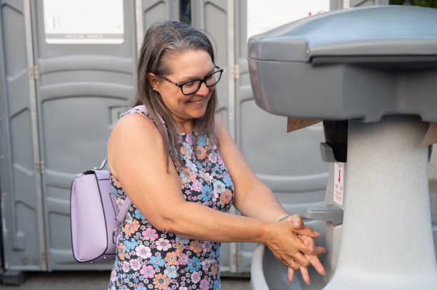 Best Portable toilet rental cost  in Masontown, PA